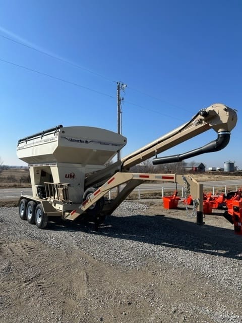 2023 Unverferth 3755XL Seed Tender