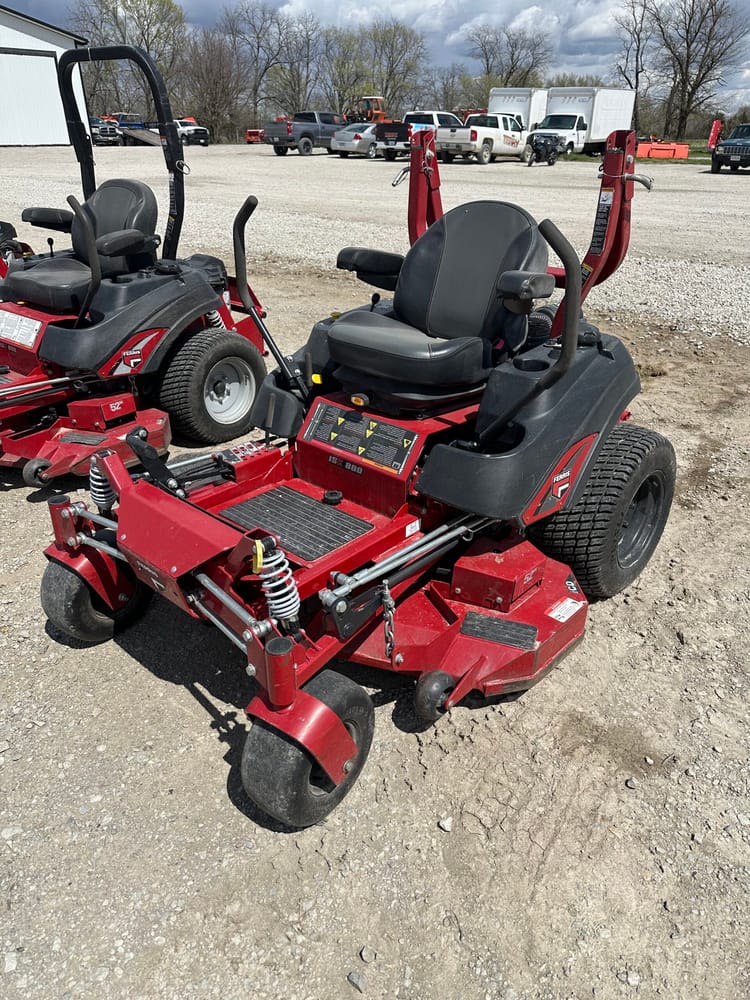 2022 Ferris ISX800